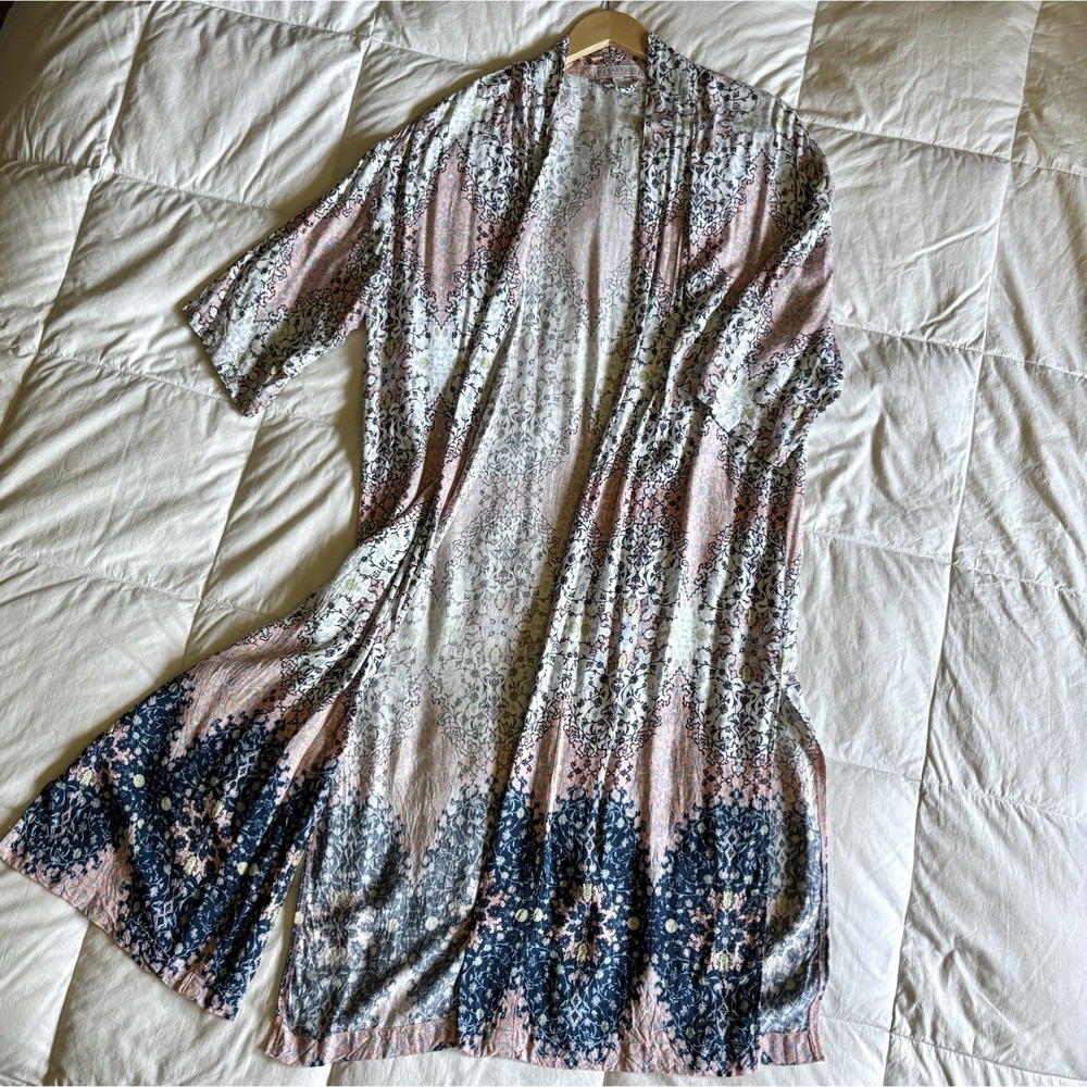 PJ Salvage Bohemian Floral Open Front Kimono Robe Soft Coastal Cowgirl S / M EUC